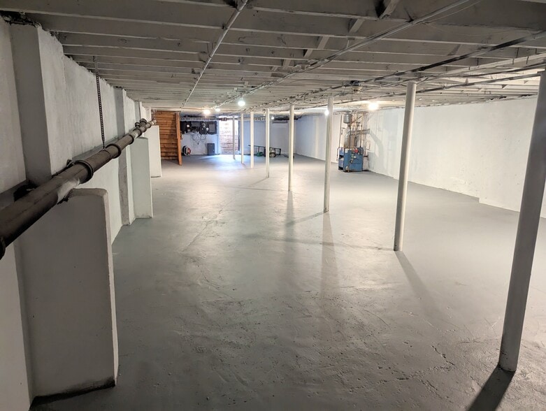 More Photos Of 17 Godwin Ave, Ridgewood General Retail For Sale