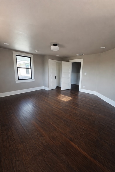 More Photos Of 2508 First St, Caddo Mills Office For Lease