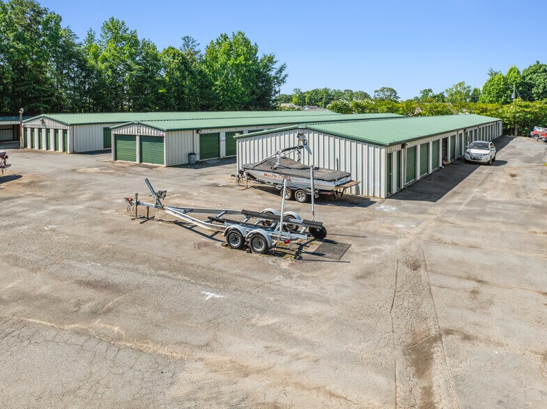 More Photos Of 144 Bw Thomas Dr, Fort Mill Self Storage For Sale