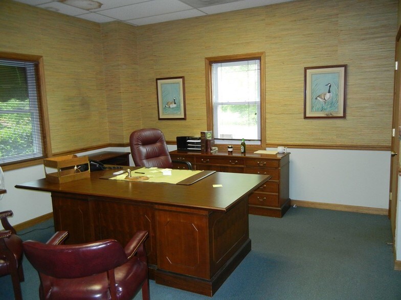 More Photos Of 3548 Marie St, Orangeburg Office For Sale