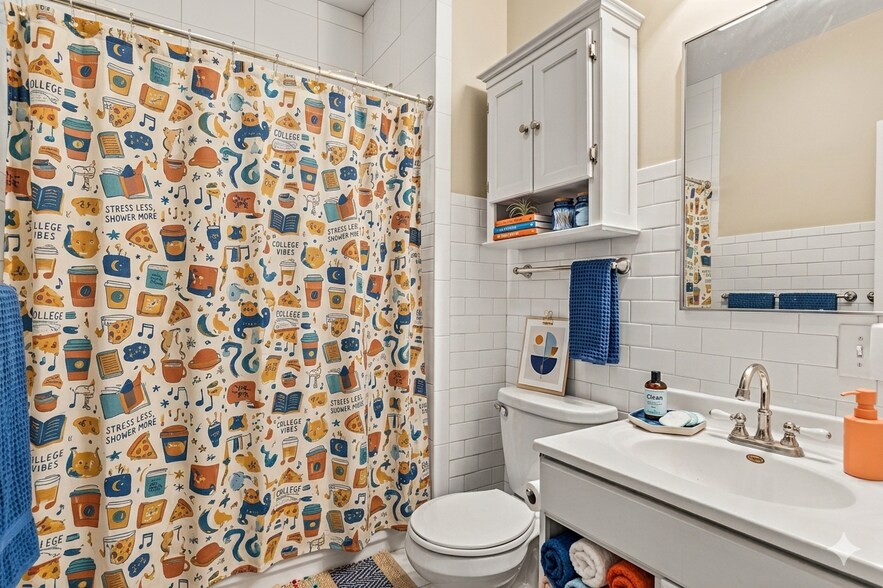 More Photos Of 120-126 N Franklin St, Madison Apartments For Sale