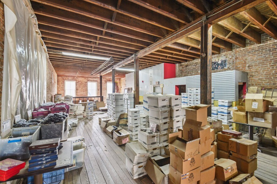 More Photos Of 517 Conti St, New Orleans Storefront Retail Residential For Sale