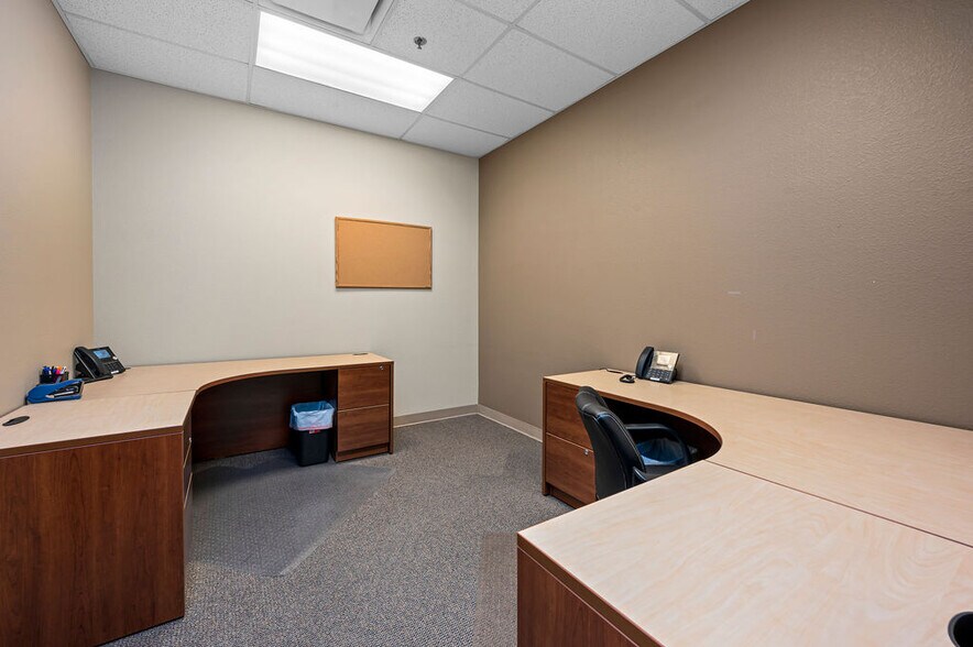 More Photos Of 2474 Patterson Rd, Grand Junction Office For Sale