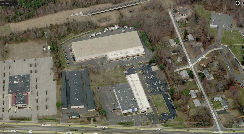Primary Photo Of 7840-7860 Central Ave, Hyattsville Warehouse For Lease