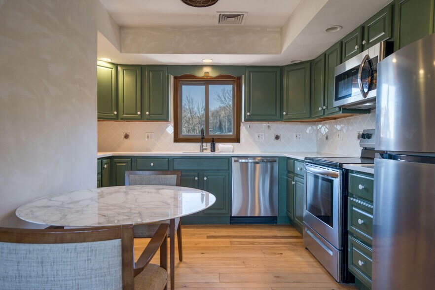 More Photos Of 218 NY-296, Windham Hotel For Sale