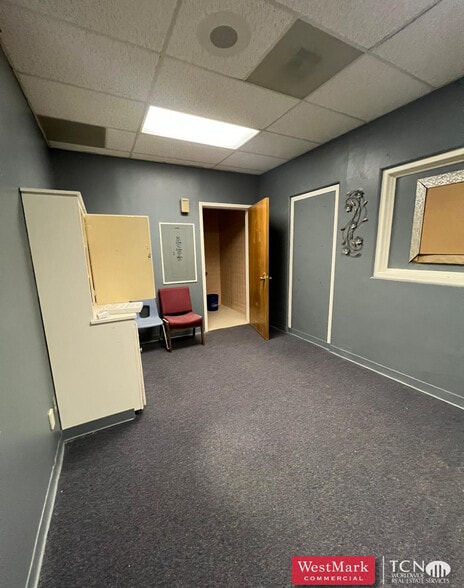 More Photos Of 701 E Queens St, Lubbock Schools For Sale