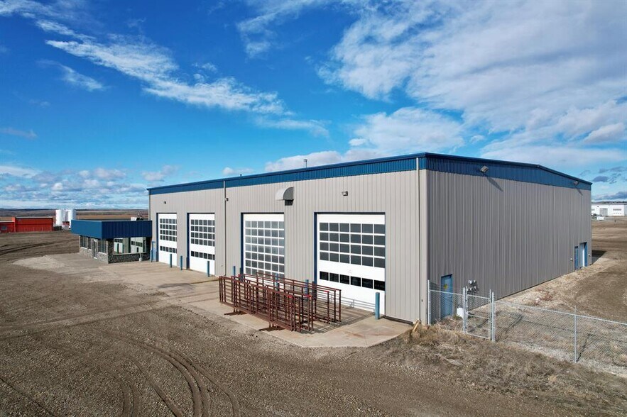 More Photos Of 100-3 Street, Beaverlodge Truck Terminal For Sale