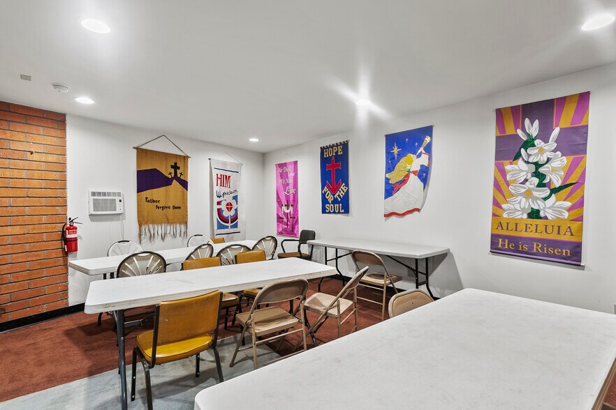 More Photos Of 7070 Palm Ave, Highland Specialty For Sale