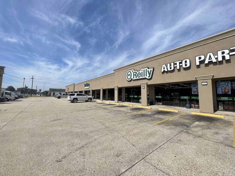More Photos Of 58630 Belleview Dr, Plaquemine General Retail For Sale