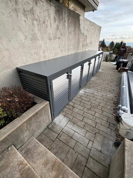 More Photos Of 11538 132A St, Surrey Warehouse For Sale