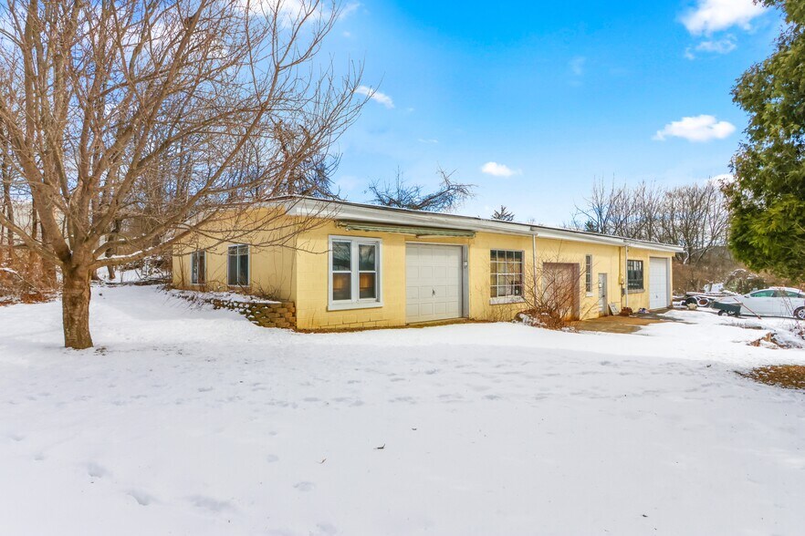 More Photos Of 2115 W Main St, Stroudsburg Multifamily For Sale