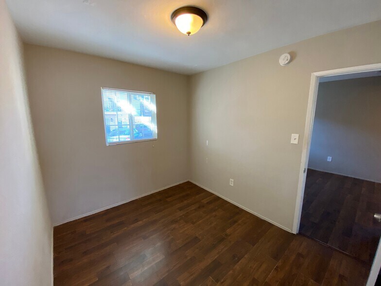 More Photos Of 1313 E 9th St, National City Apartments For Sale
