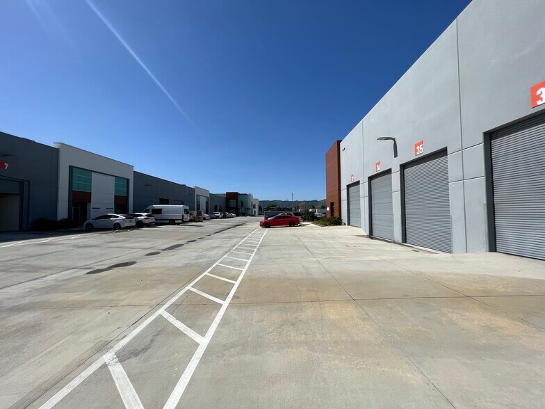 More Photos Of 14748 Nelson Ave, City Of Industry Warehouse For Lease