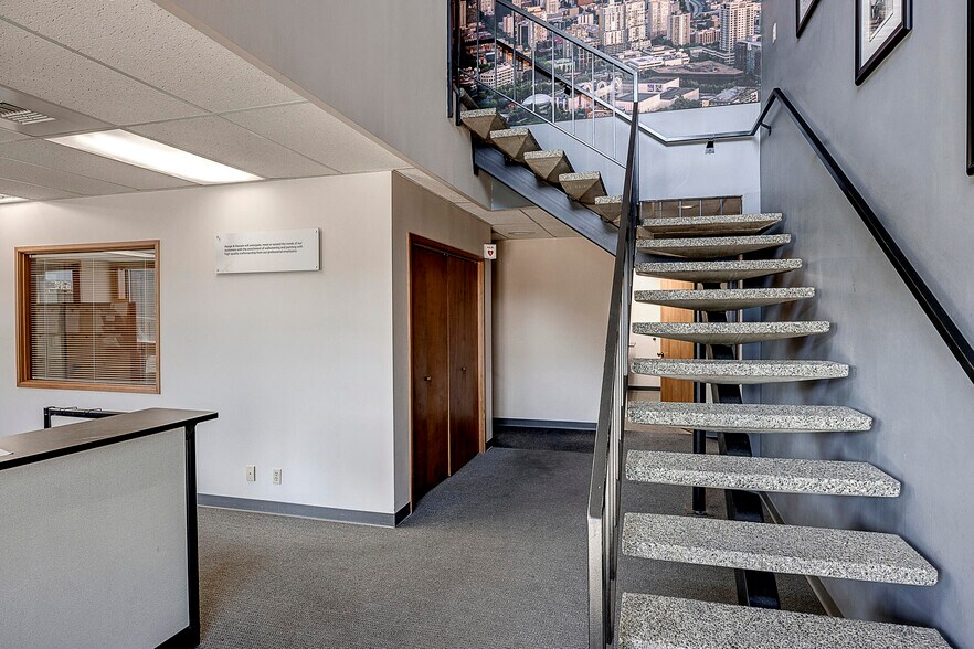 More Photos Of 1140 NW 46th St, Seattle Warehouse For Lease