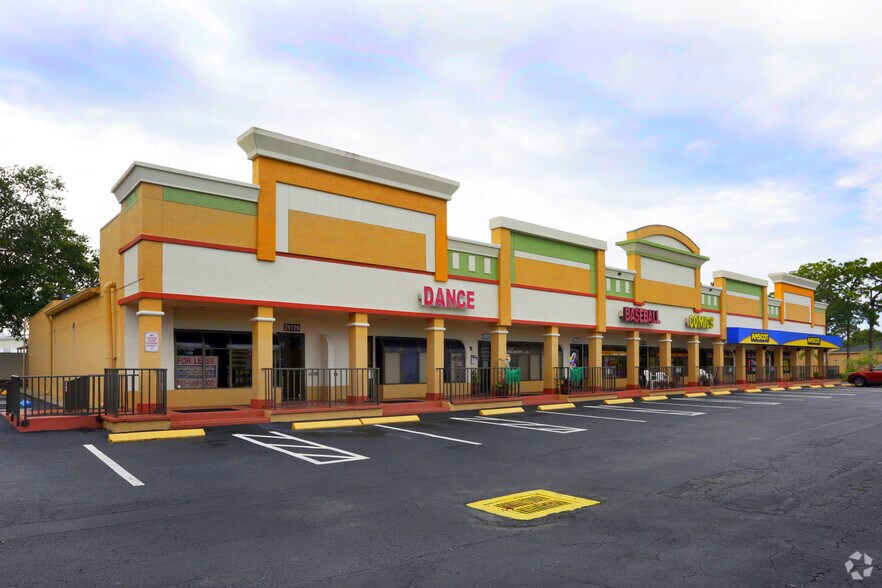 More Photos Of 28801-28929 US Hwy 19, Clearwater Unknown For Lease