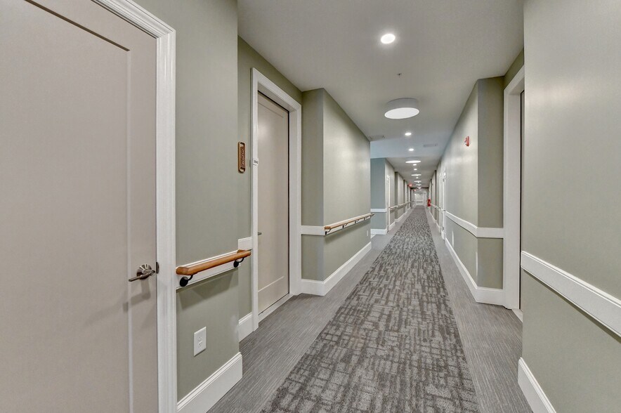 More Photos Of 1495 Satellite Blvd NW, Suwanee Assisted Living For Lease