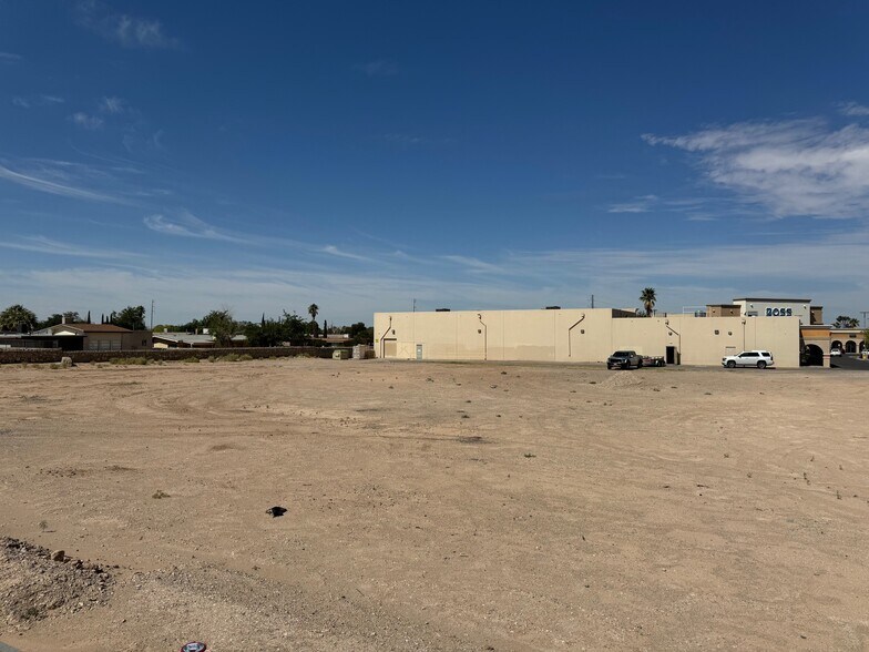 Primary Photo Of Montwood Drive, El Paso Land For Sale
