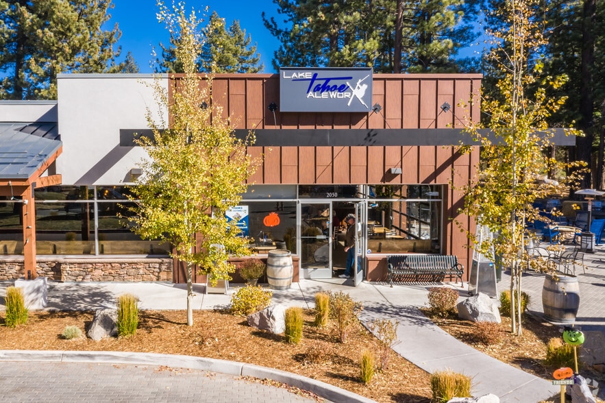 More Photos Of 2014-2062 Lake Tahoe Blvd, South Lake Tahoe Restaurant For Sale