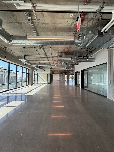 More Photos Of 2130 Violet St, Los Angeles Office For Lease