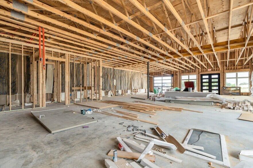 More Photos Of 5536 FM 933 #101, Whitney Flex For Lease