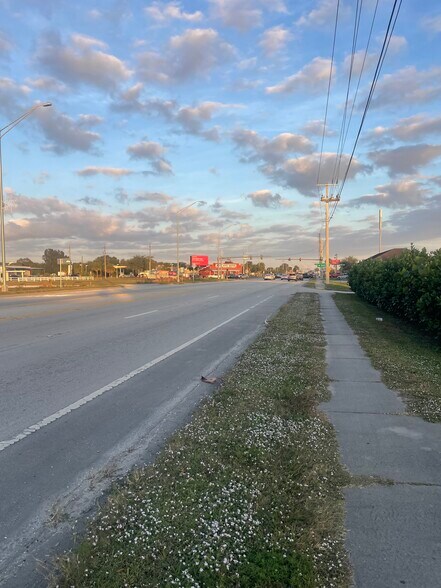 More Photos Of 2130 FL-70, Okeechobee Office For Sale