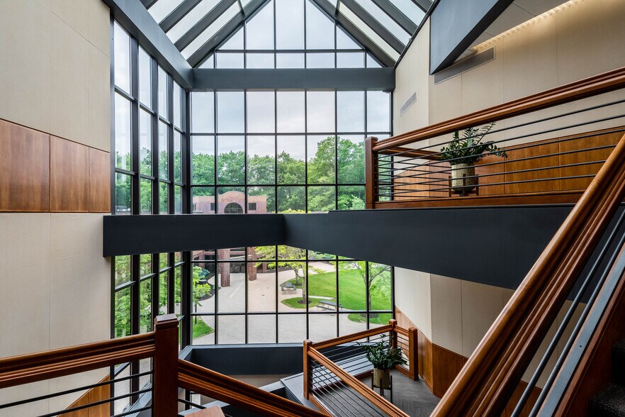 More Photos Of 500 Southborough Dr, South Portland Office For Lease