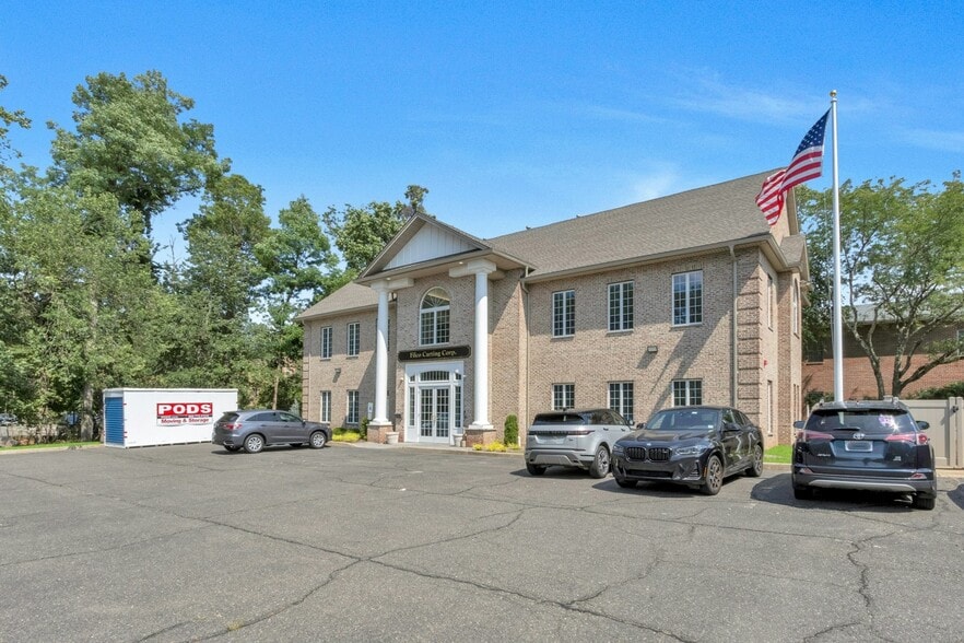 More Photos Of 161 Mckinley St, Closter Office For Sale