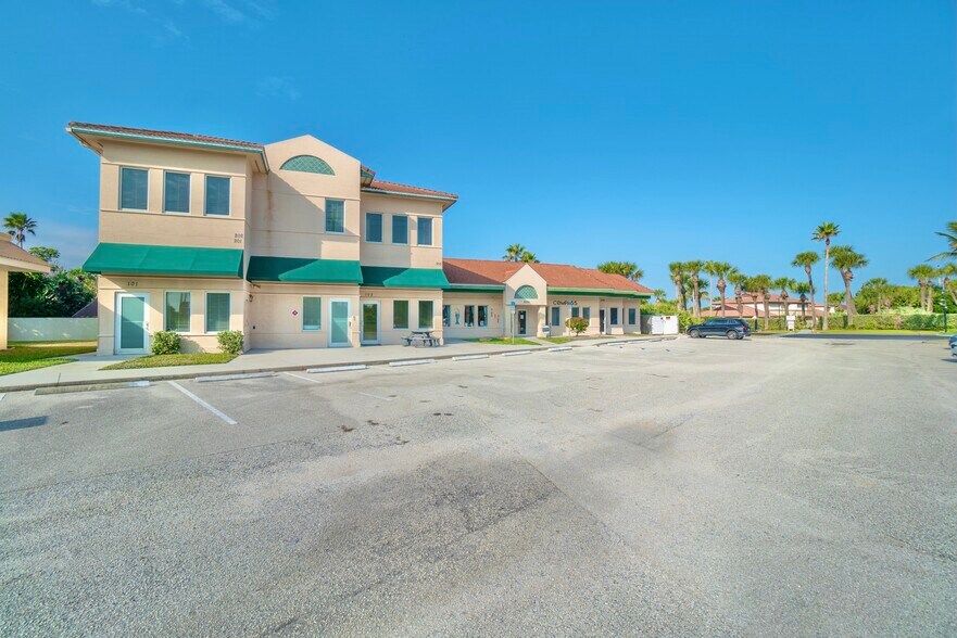 More Photos Of 3270 Highway A1A, Melbourne Beach Office For Lease