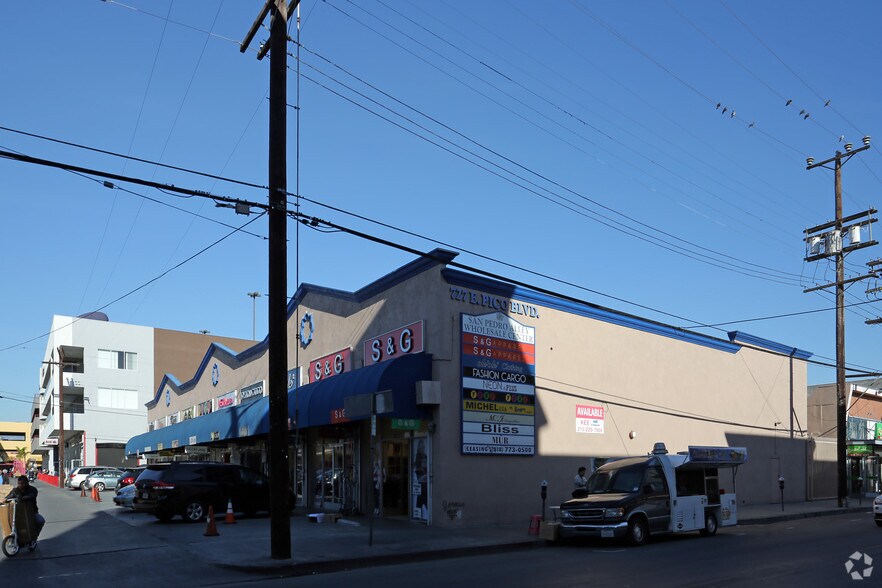 More Photos Of 727 E Pico Blvd, Los Angeles Storefront For Sale