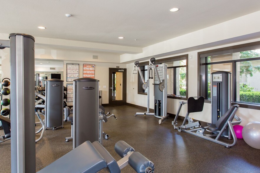 More Photos Of 700 S Myrtle Ave, Monrovia Apartments For Lease