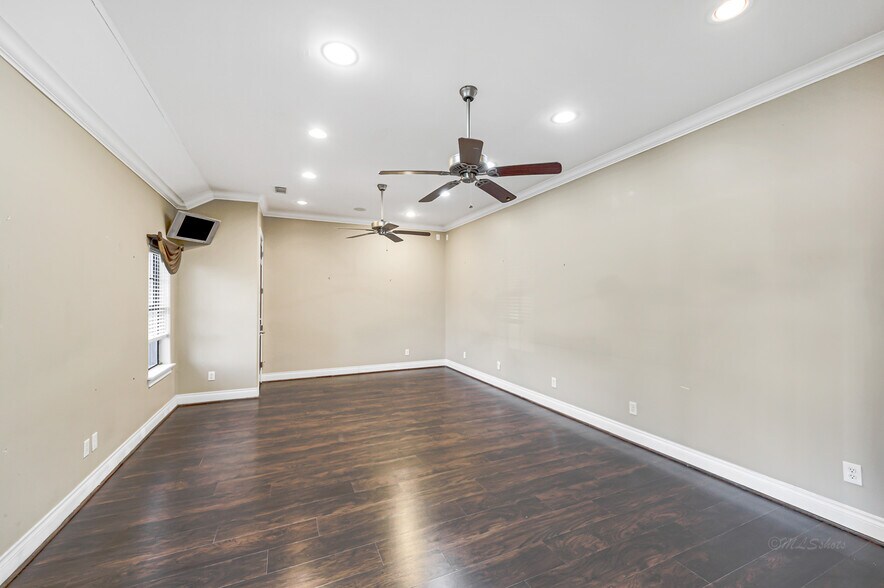 More Photos Of 607 Park Grove Dr, Katy Medical For Lease