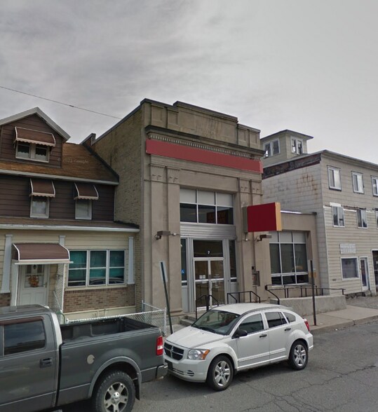 More Photos Of 7 N Kennedy St, Mcadoo Bank For Sale