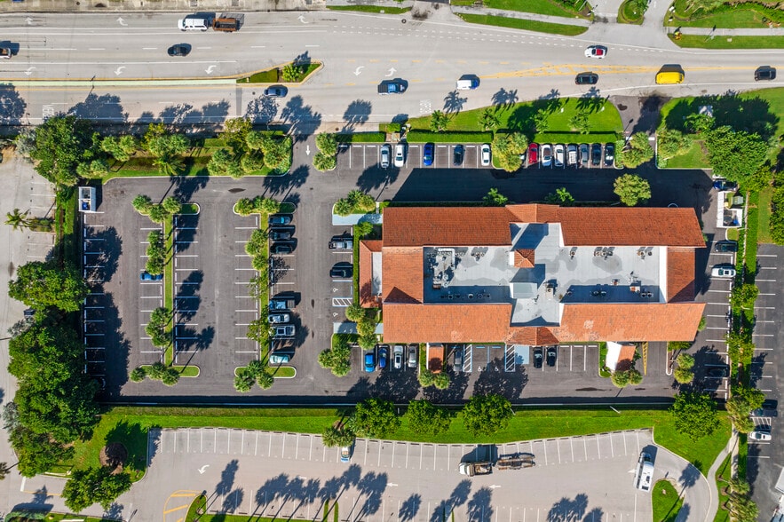 More Photos Of 2875 S Ocean Blvd, Palm Beach Office For Lease