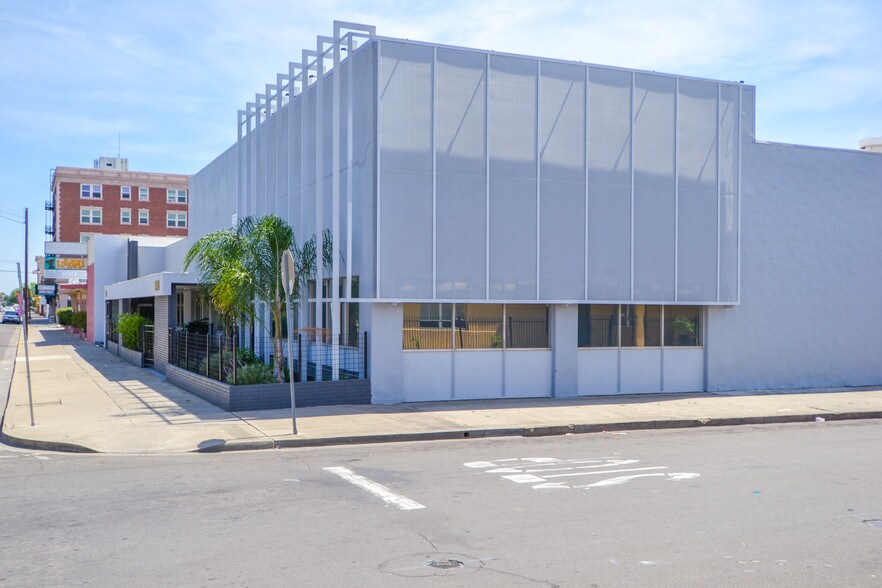 More Photos Of 1029-1045 N El Dorado St, Stockton Office For Lease
