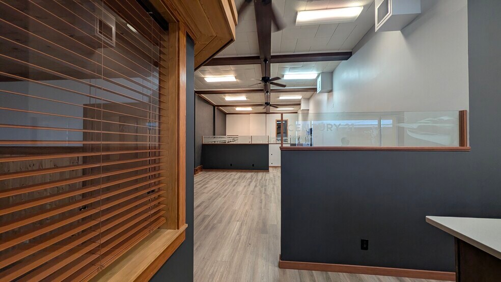 More Photos Of 316 N 2nd Ave, Sandpoint Office For Sale