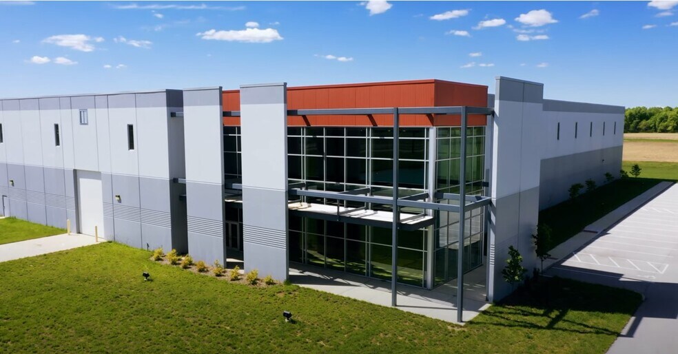 More Photos Of 222 W Broadway Ave, Hillsdale Warehouse For Sale