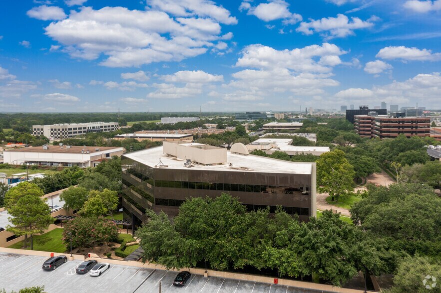 More Photos Of 16420 Park Ten Place Dr, Houston Office Residential For Lease