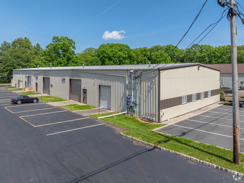 Primary Photo Of 44-48 Woodland Ave, Rockaway Warehouse For Lease