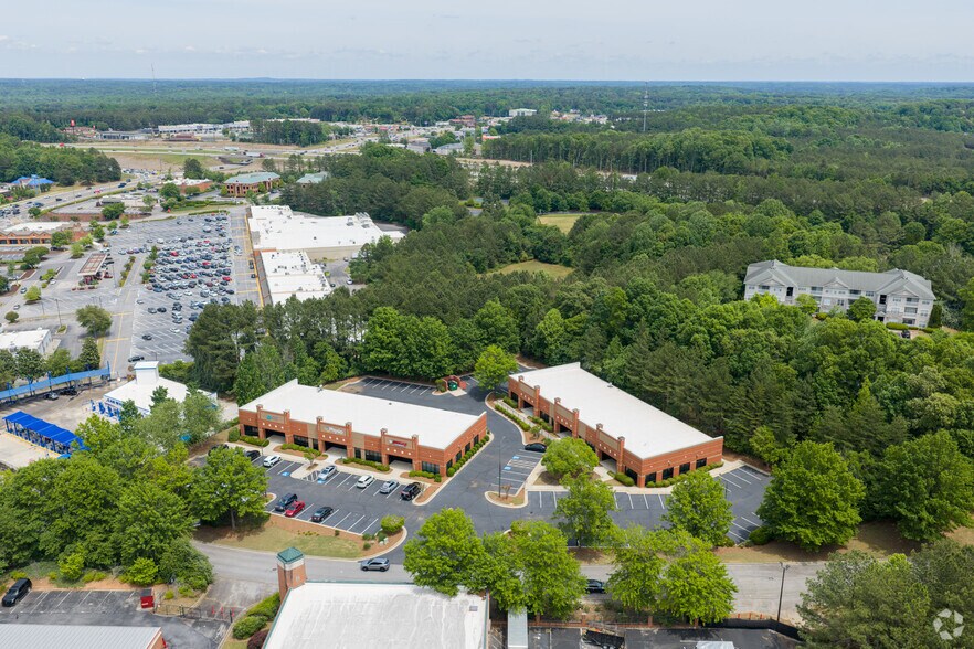 More Photos Of 9000 Peridot Pky, Stockbridge Unknown For Lease