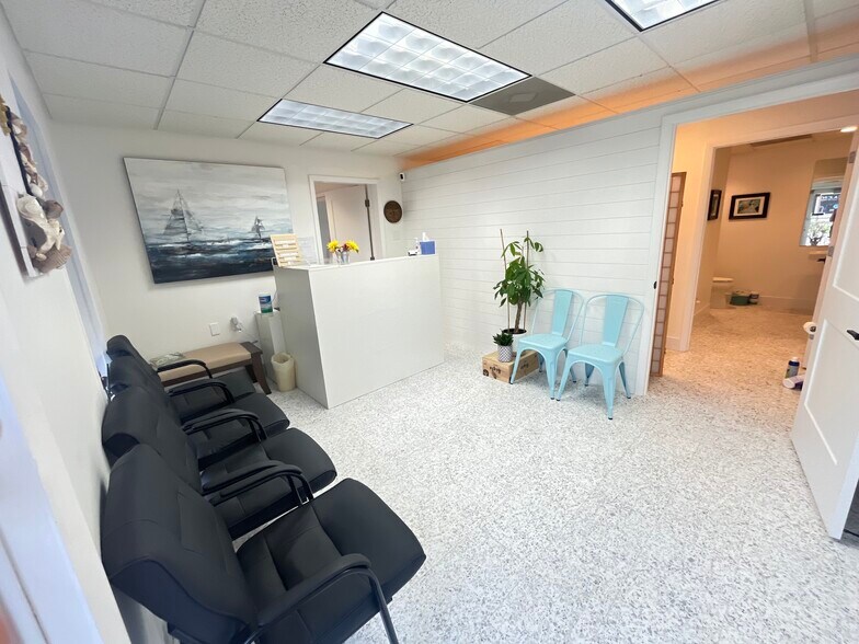 More Photos Of 665 SE 10th St, Deerfield Beach Medical For Lease