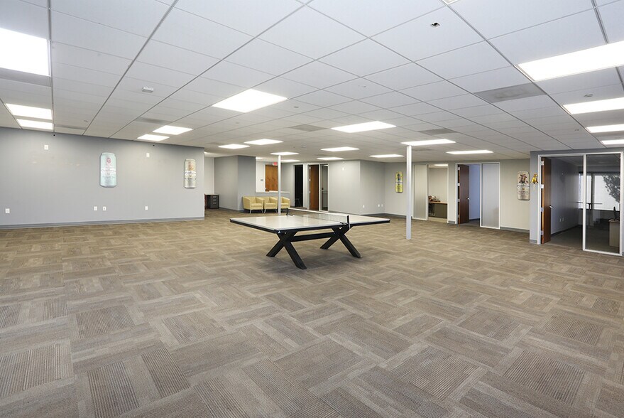 More Photos Of 2569 McCabe Way, Irvine Office For Lease