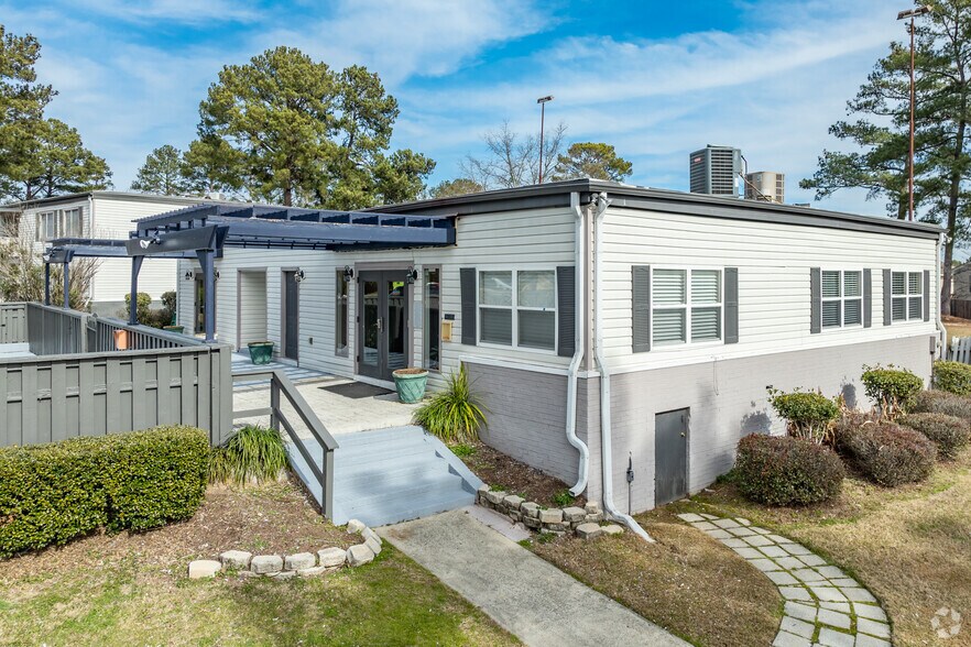 More Photos Of 3901 Northside Dr, Macon-Bibb Multifamily For Sale