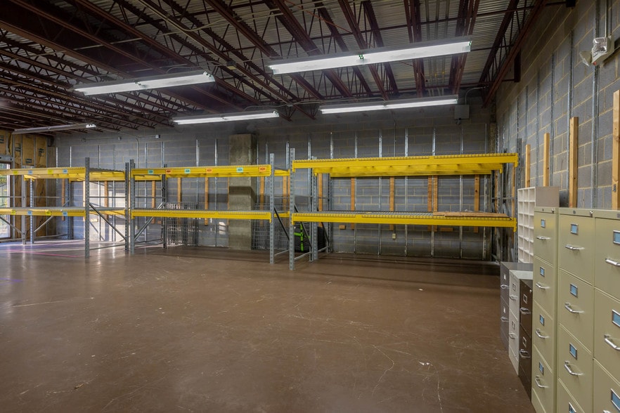 More Photos Of 1270 25th Street Pl SE, Hickory Medical For Lease