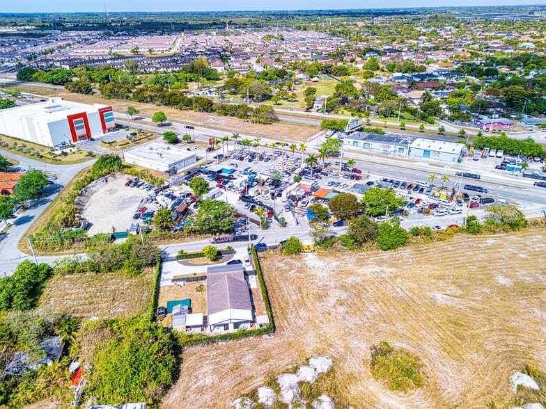 More Photos Of 22825 S Dixie Hwy, Miami Freestanding For Lease