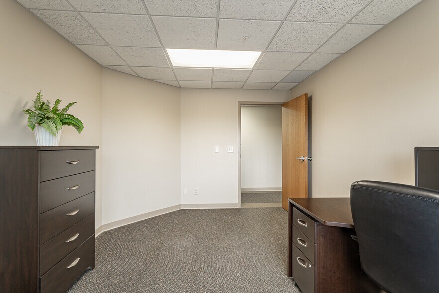 More Photos Of 520 N 28th Ave, Wausau Medical For Sale