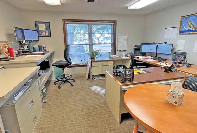 More Photos Of 1706 Bartlett Rd, Memphis Office For Lease