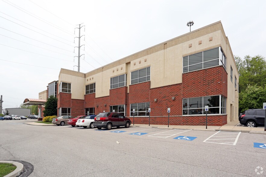 More Photos Of 1553 Chester Pike, Crum Lynne Medical For Sale