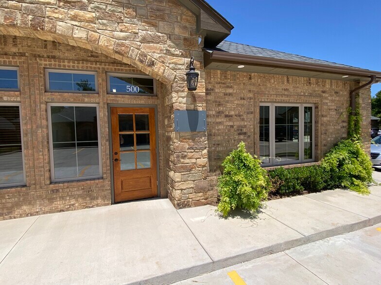 More Photos Of 5706 NW 130th St, Oklahoma City Office For Lease