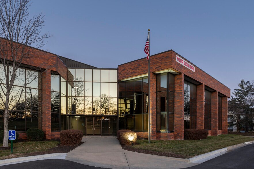 More Photos Of 10990 Quivira Rd, Overland Park Office For Sale