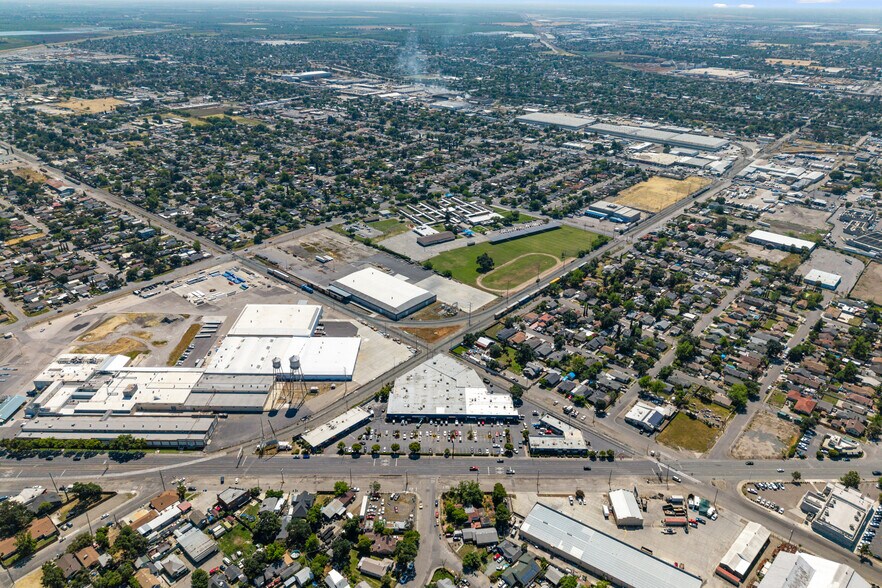 More Photos Of 1108-1140 Waterloo Rd, Stockton Unknown For Lease